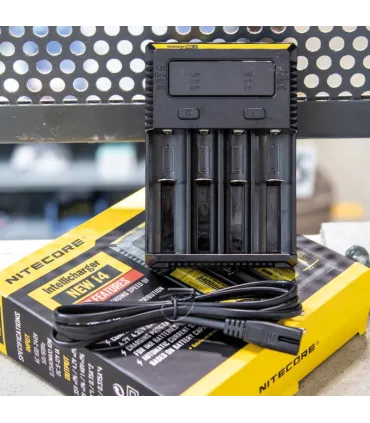Chargeur Nitecore NEW i4 – 4 Slots Intelligents