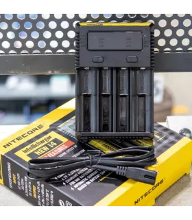 Chargeur Nitecore NEW i4 – 4 Slots Intelligents