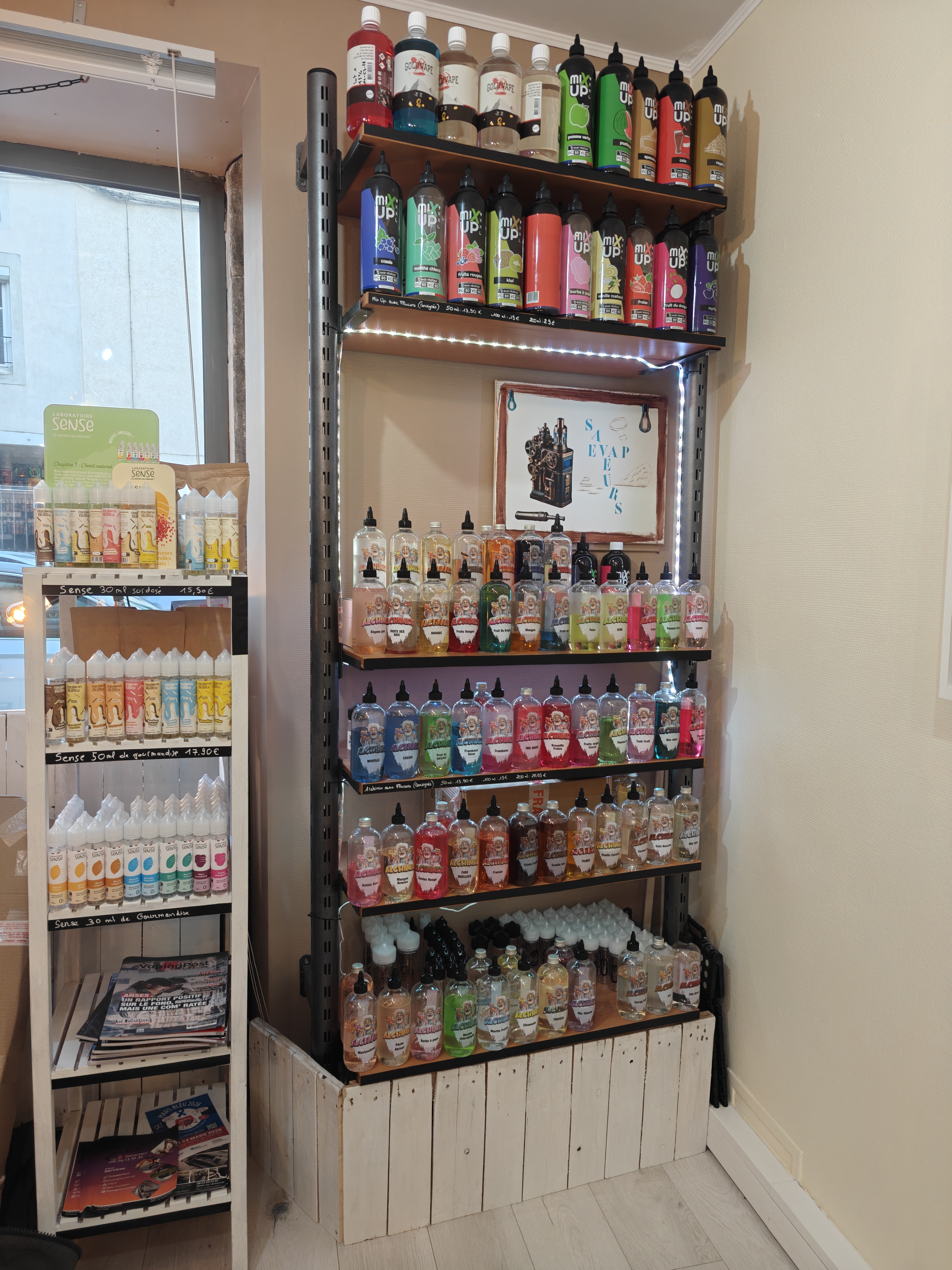 Bar à vape Alchimix et Mix'Up chez EVAPSAVEURS à Chagny